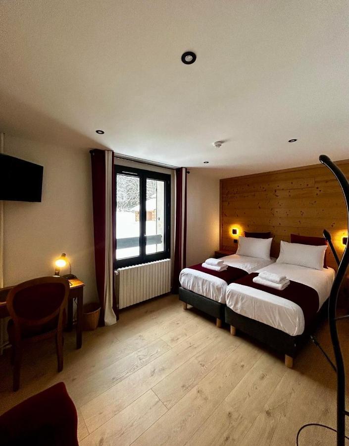 Hotel Restaurant Le Madame La Ferriere  Экстерьер фото